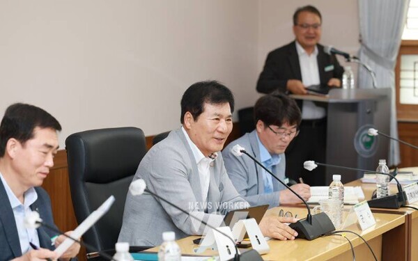 이상익 함평군수 발언 모습