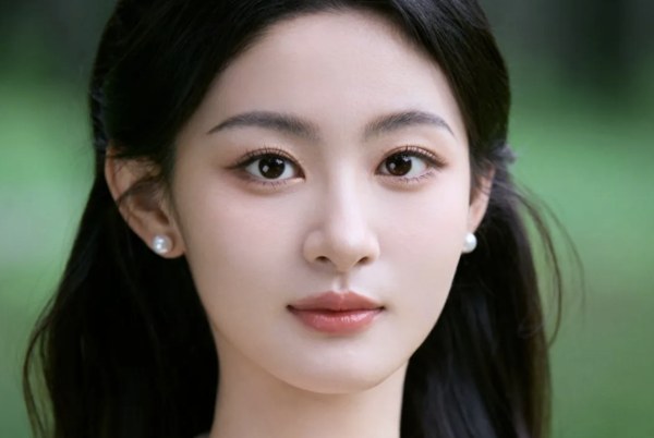 허려사가 배우 허개의 양다리 연애 상대로 지목한 신예 조청 [사진=조청 인스타그램]