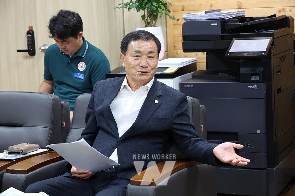 김기용 장흥군의원, ‘해양레저관광 진흥 조례’ 간담회 개최