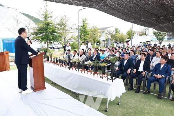 이양면 춘란재배교육장 개소식