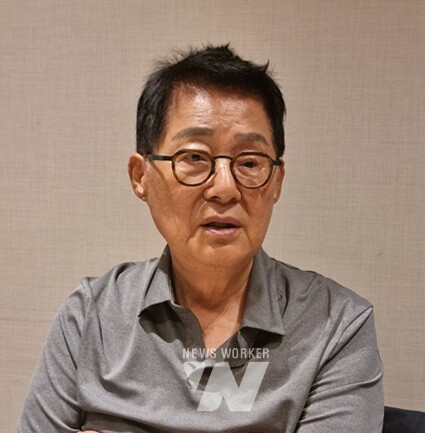 박지원 국회의원 7일 전남도청 종합기자단과 오찬간담회에서 자신의 견해를 밝히고 있다./사진=전남도청종합기자단 제공