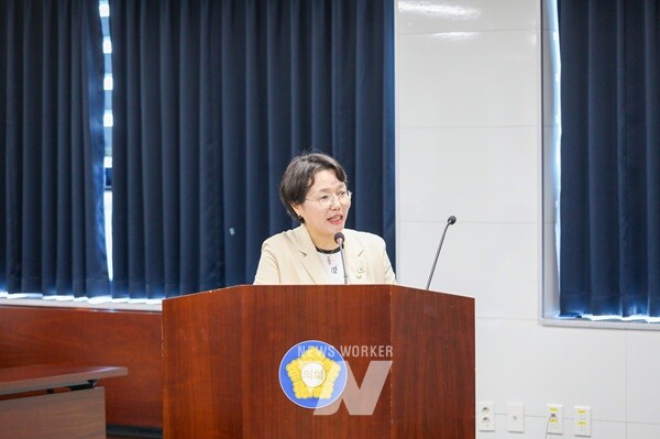 발언하는 이지애 의원