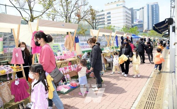 광주시 남구(구청장 김병내) 관내에서 주말마다 가을맞이 축제가 다채롭게 열린다. 