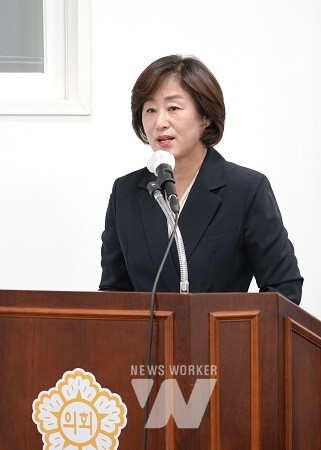 발언하는 황경아 의원