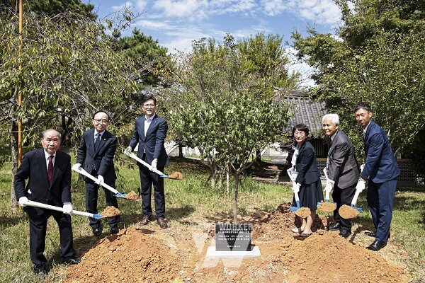 일본 왕인총환경수호회 대표단 영암 방문 식수