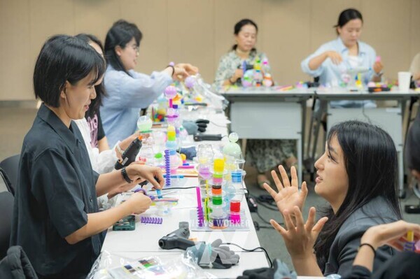 국립아시아문화전당(ACC, 전당장 김상욱)은 오는 10~12월 문화정보원 문화교육실5에서 ‘마음힐링교육’을 총 16회 운영한다