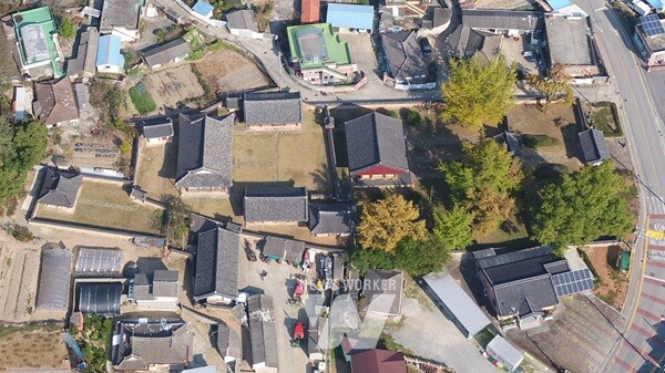 함평군 ‘2026 우리고장 국가유산 활용사업’ 신규 선정 함평향교(항공사진)