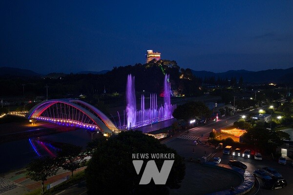 화순꽃강길 음악분수와 개미산 전망대
