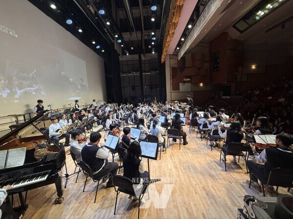 광주시교육청(교육감 이정선)은 지난달 22일부터 11월 5일까지 광주광역시교육청학생교육문화예술회관 공연장에서 열린 ‘2025 광주 학교예술교육 페스티벌’을 성황리에 마무리했다