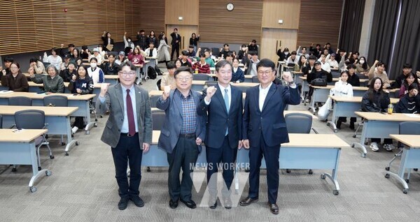 국립목포대 송하철 총장, '섬과 바다의 시대, 비전 공유하기'... 섬인문학 토크콘서트 개최