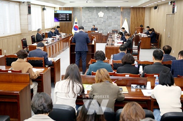 제32회 영광군의회 의원간담회 모습