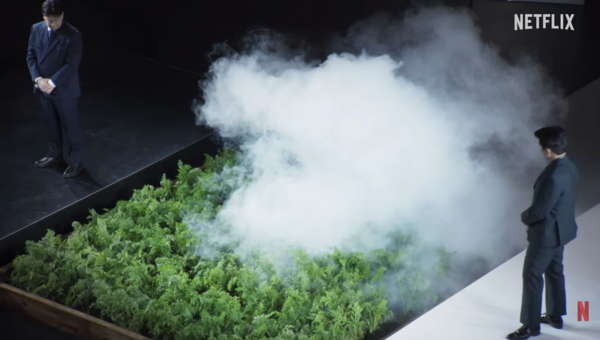 예고편에서 상당히 작게, 그것도 짧게 잡힌 백종원 대표(왼쪽) [사진=넷플릭스]