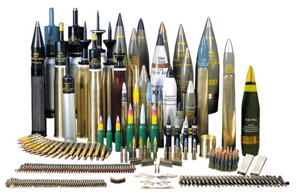 (풍산 생산 군용탄약) 출처: 기업내부자료" height="380" loading="lazy