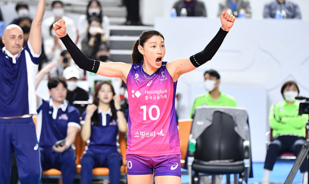 국제 무대에서도 인정받는 김연경은 은퇴 후 감독으로 역량도 보여줬다. [사진=KOVO 공식 홈페이지]