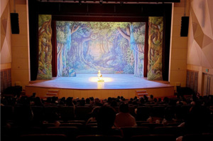 강진아트홀 ,가득 메운 어린이 관광객 '아트로그' 성료