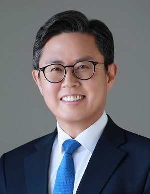 안도걸, '광반도체'로 K-방산 판 키워... AI 전장 핵심기술로 - 뉴스 썸네일 이미지